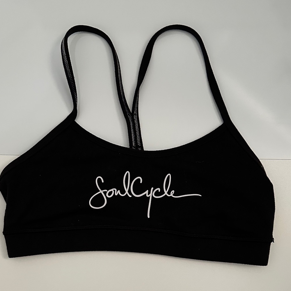 Lululemon soul cycle sports bra